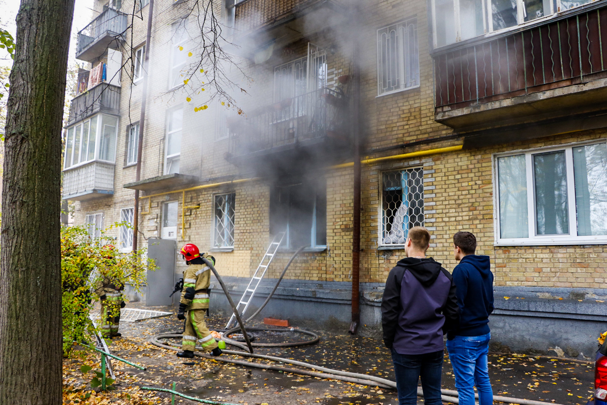 В Киеве на Печерске в квартире прогремел взрыв: погиб мужчина