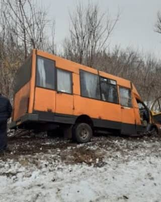 На Сумщине перевернулся рейсовый автобус