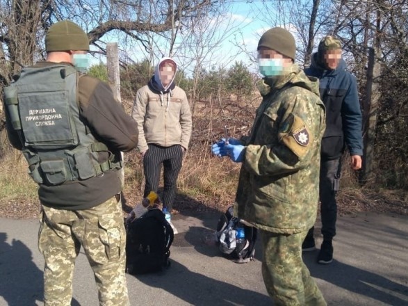 Двоє українців йшли на "самоізоляцію" до зони ЧАЕС