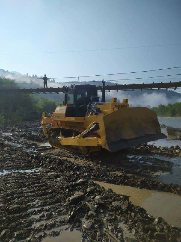 На заході України продовжуються ліквідації негоди