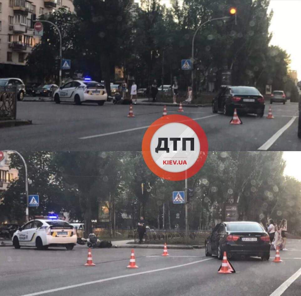 В Киеве на бульваре Леси Украинки произошло серьезное мото ДТП: автомобиль столкнулся с байком